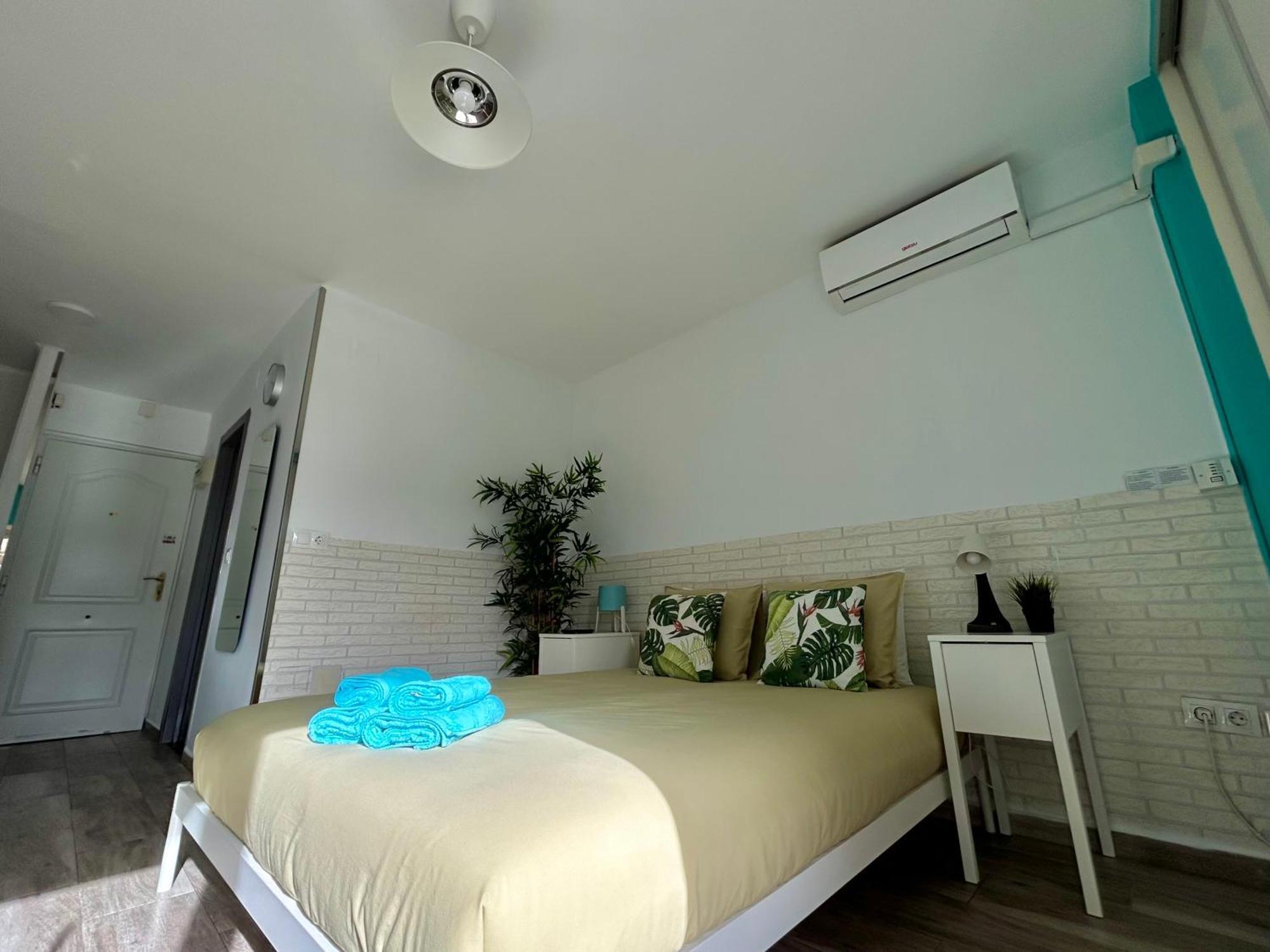 Hoja De Palma Apartamento Benalmádena Exterior foto